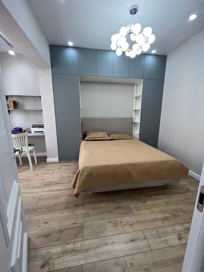 Business Apartamento Almaty Exterior foto